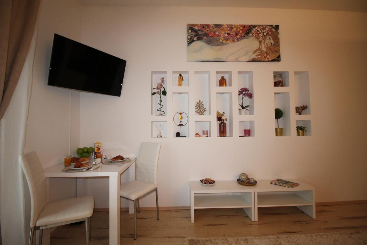 Amber Dream Appartement Boedapest Buitenkant foto